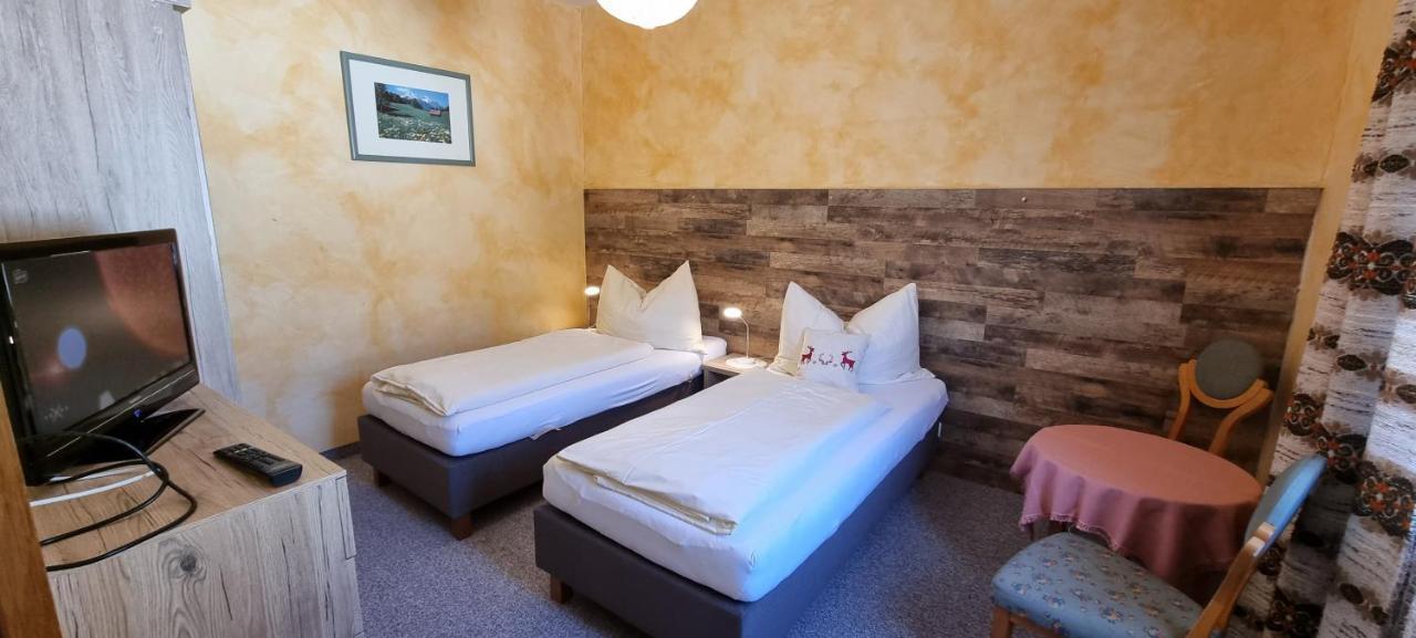 Bergfrieden Leutasch/Seefeld ภายนอก รูปภาพ