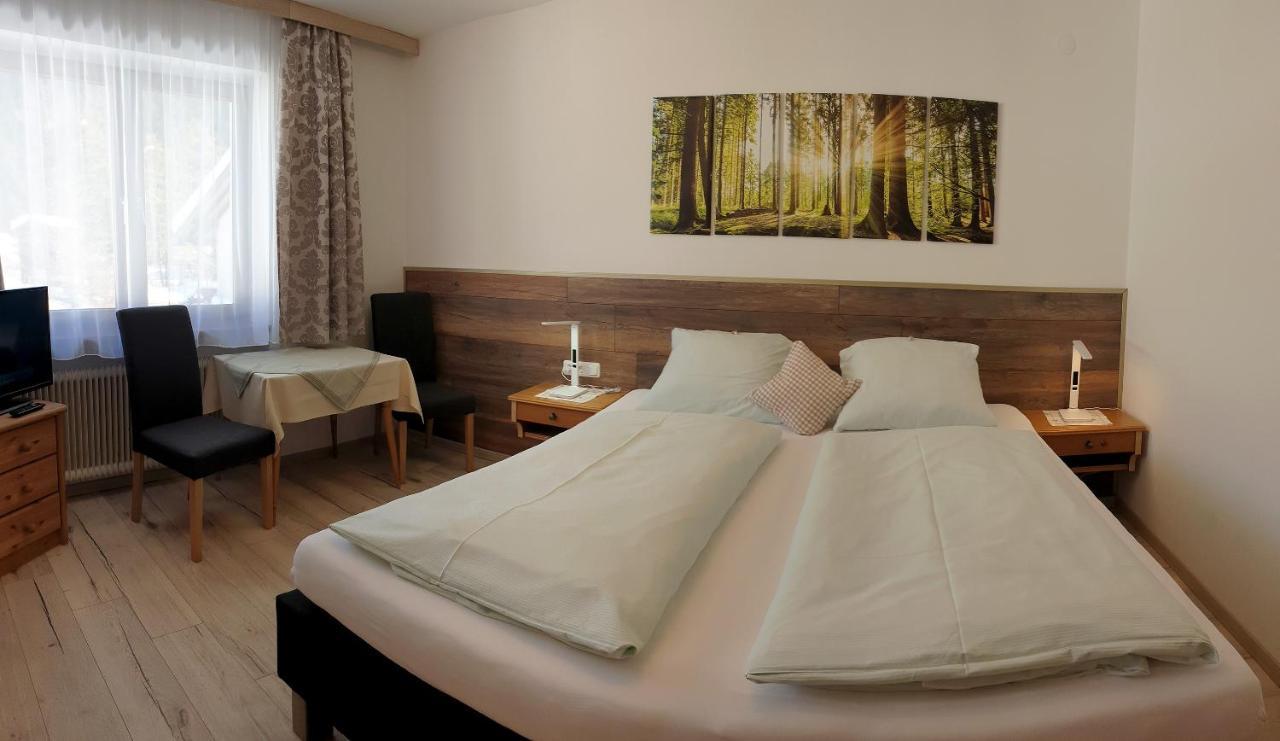 Bergfrieden Leutasch/Seefeld ภายนอก รูปภาพ
