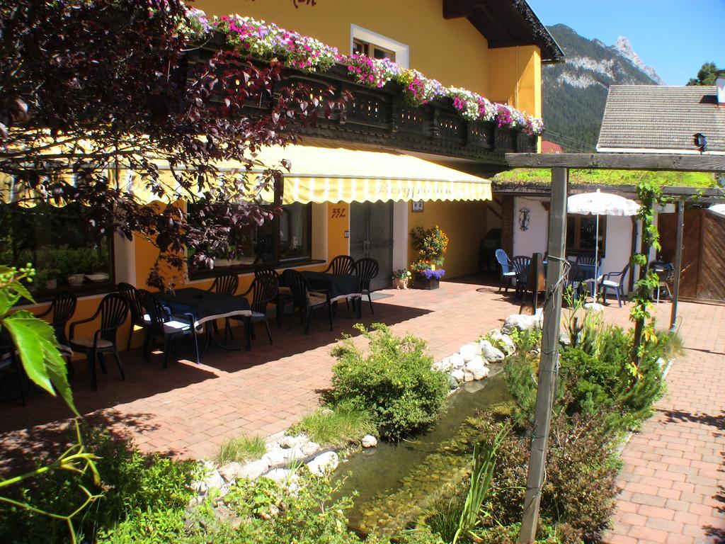 Bergfrieden Leutasch/Seefeld ภายนอก รูปภาพ