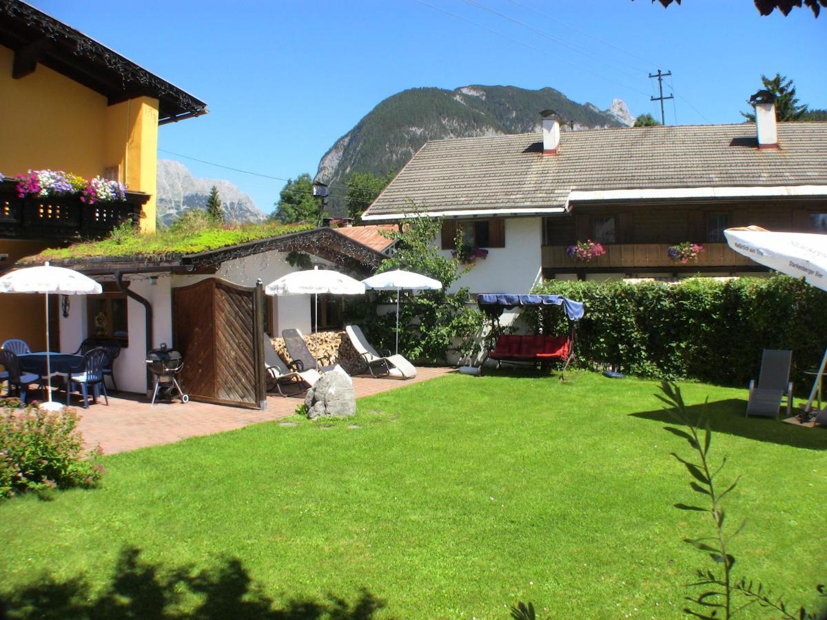 Bergfrieden Leutasch/Seefeld ภายนอก รูปภาพ